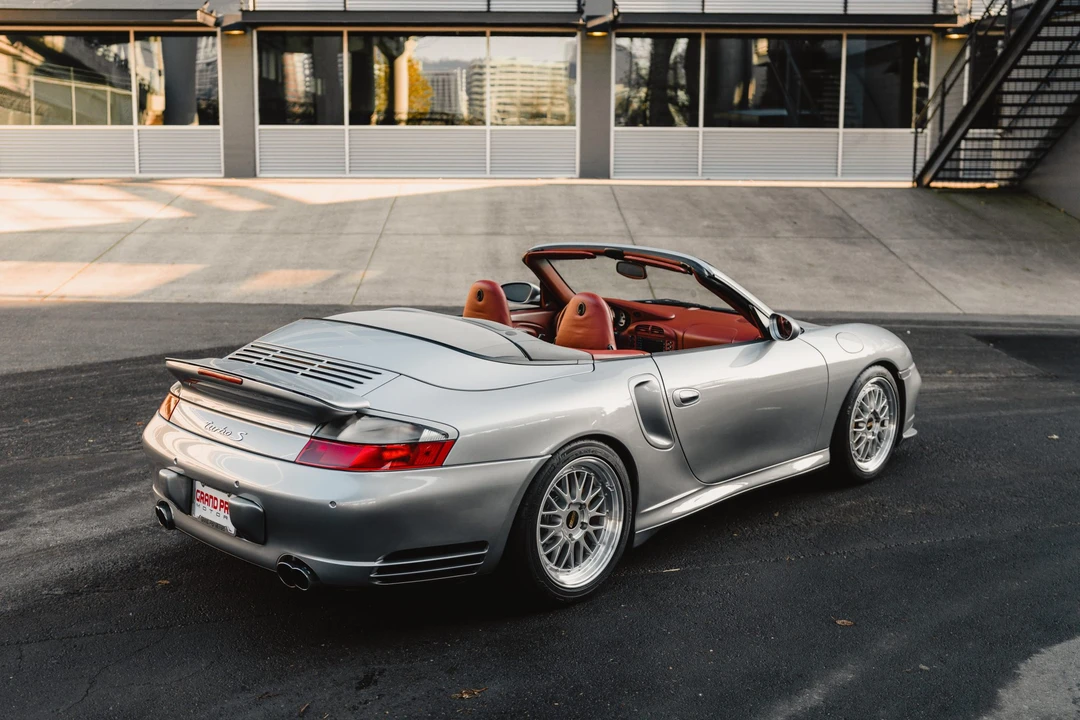 2005 Porsche 996 Turbo - Image 9 of 31