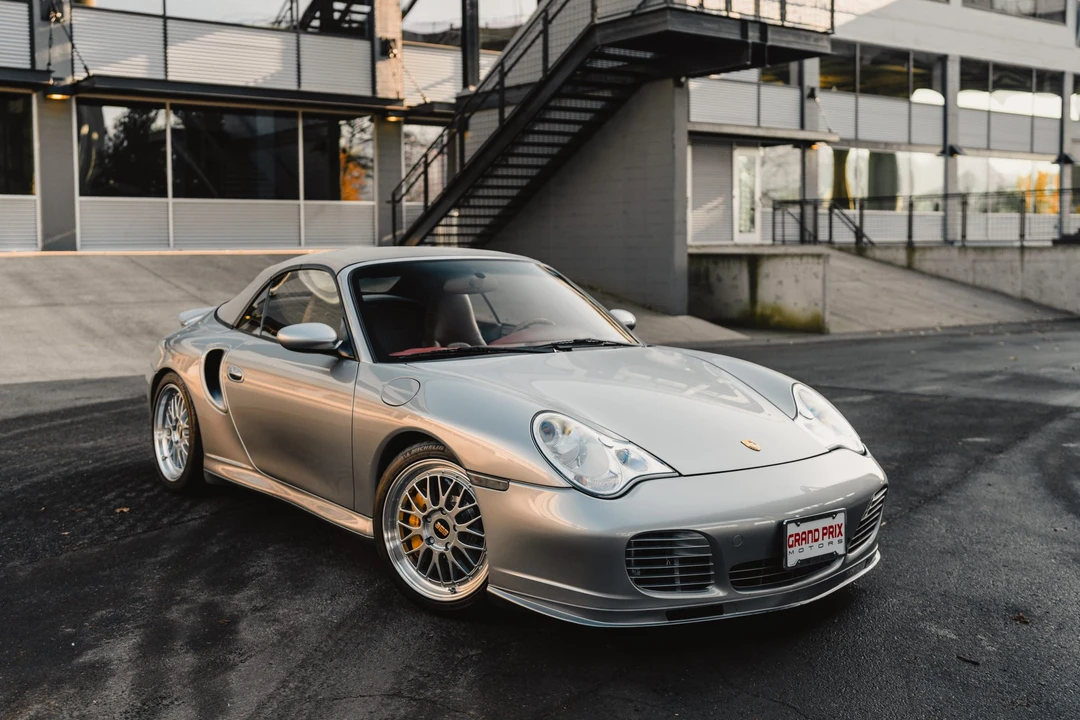 2005 Porsche 996 Turbo - Image 14 of 31