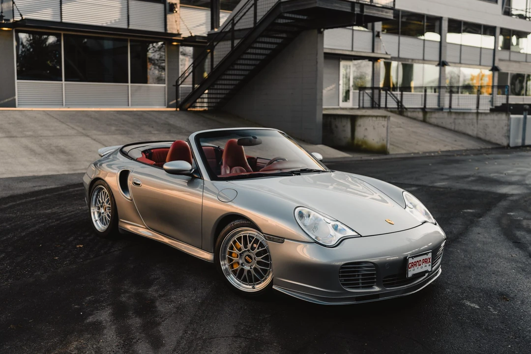 2005 Porsche 996 Turbo - Image 17 of 31