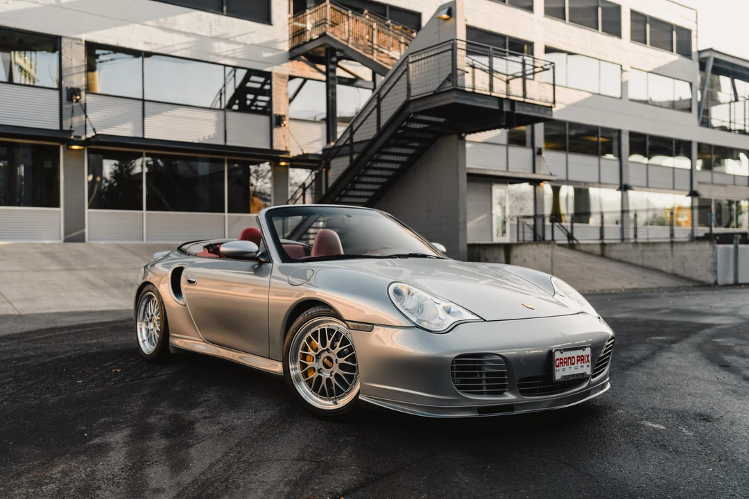 2005 Porsche 996 Turbo - Image 19 of 31