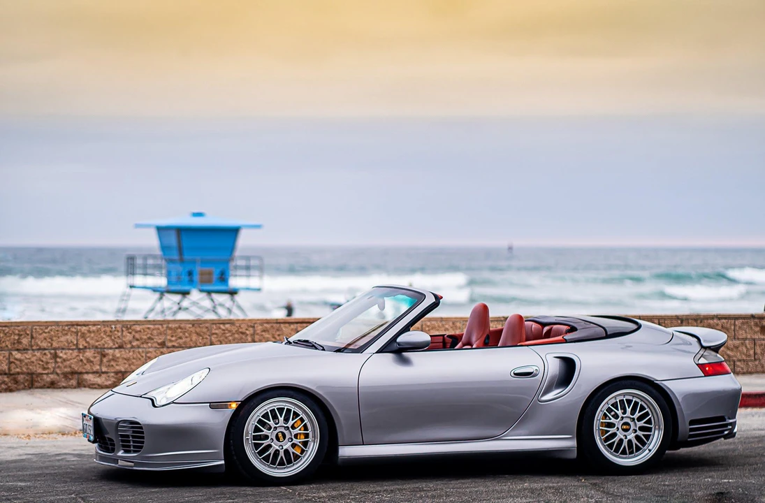 2005 Porsche 996 Turbo - Image 11 of 31