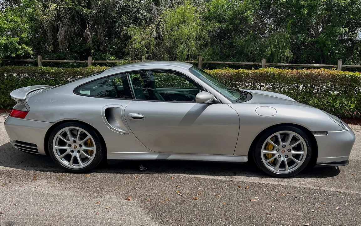 2005 Porsche 996 Turbo - Image 24 of 31
