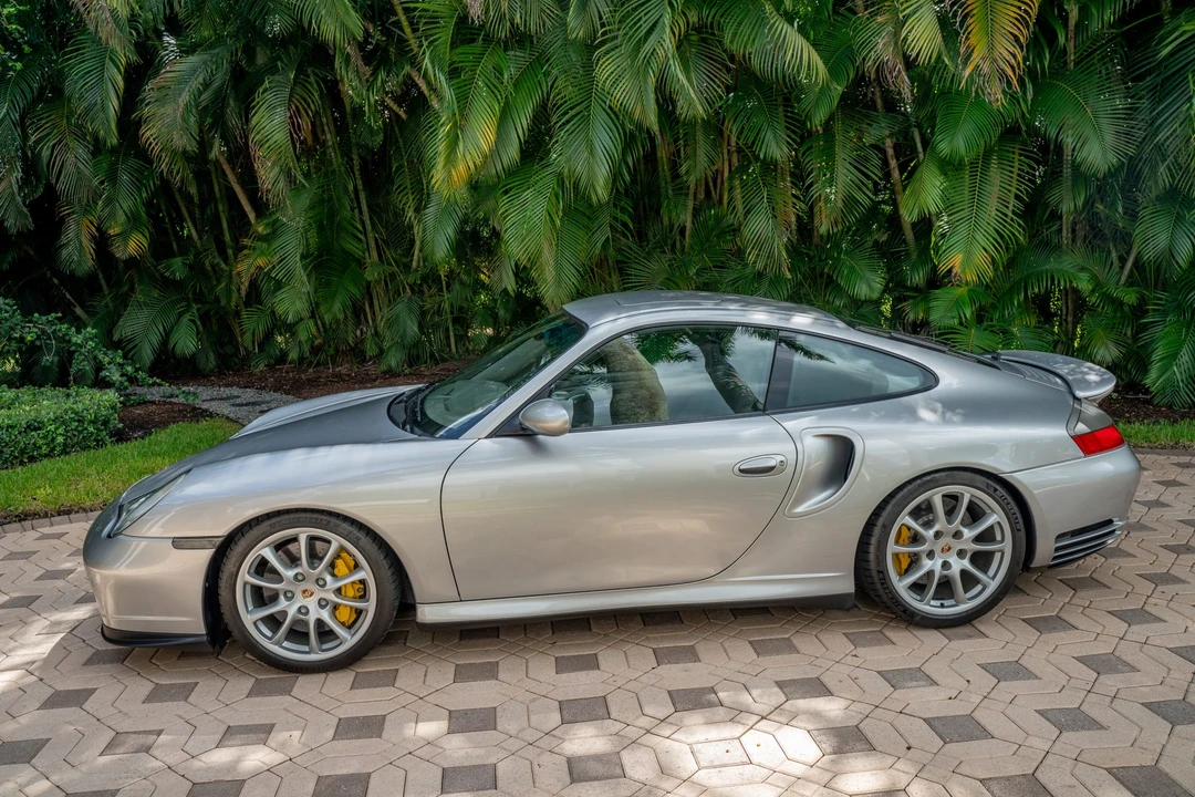 2005 Porsche 996 Turbo - Image 19 of 31