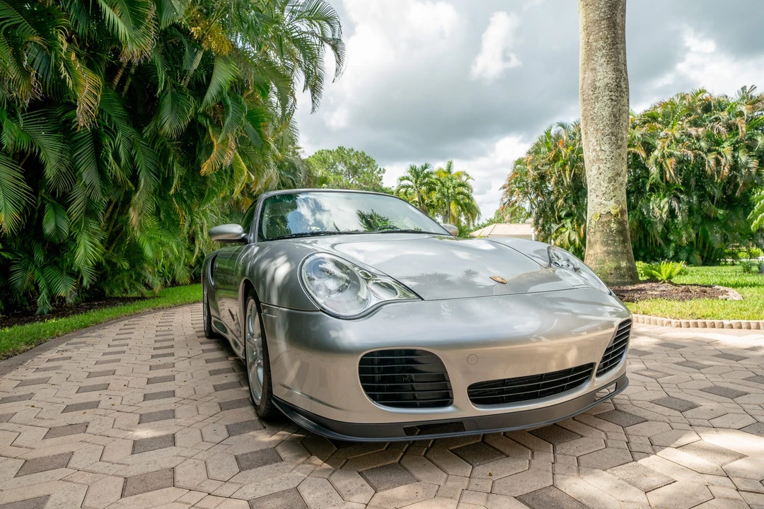 2005 Porsche 996 Turbo - Image 10 of 31