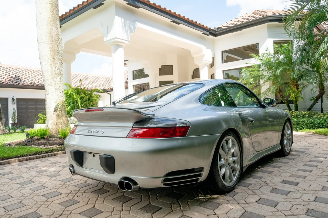 2005 Porsche 996 Turbo - Image 14 of 31