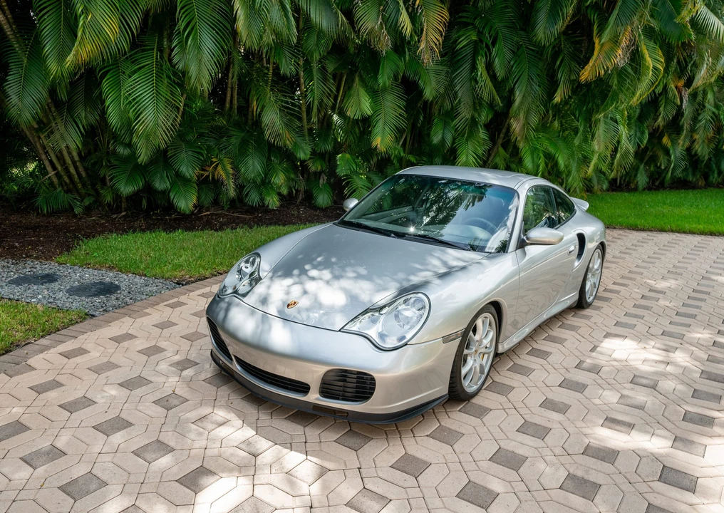 2005 Porsche 996 Turbo - Image 5 of 31
