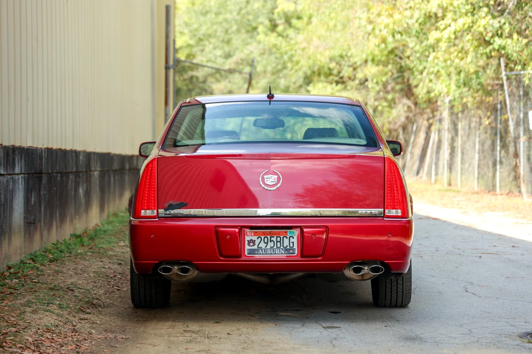 2006 Cadillac DTS - Image 3 of 31
