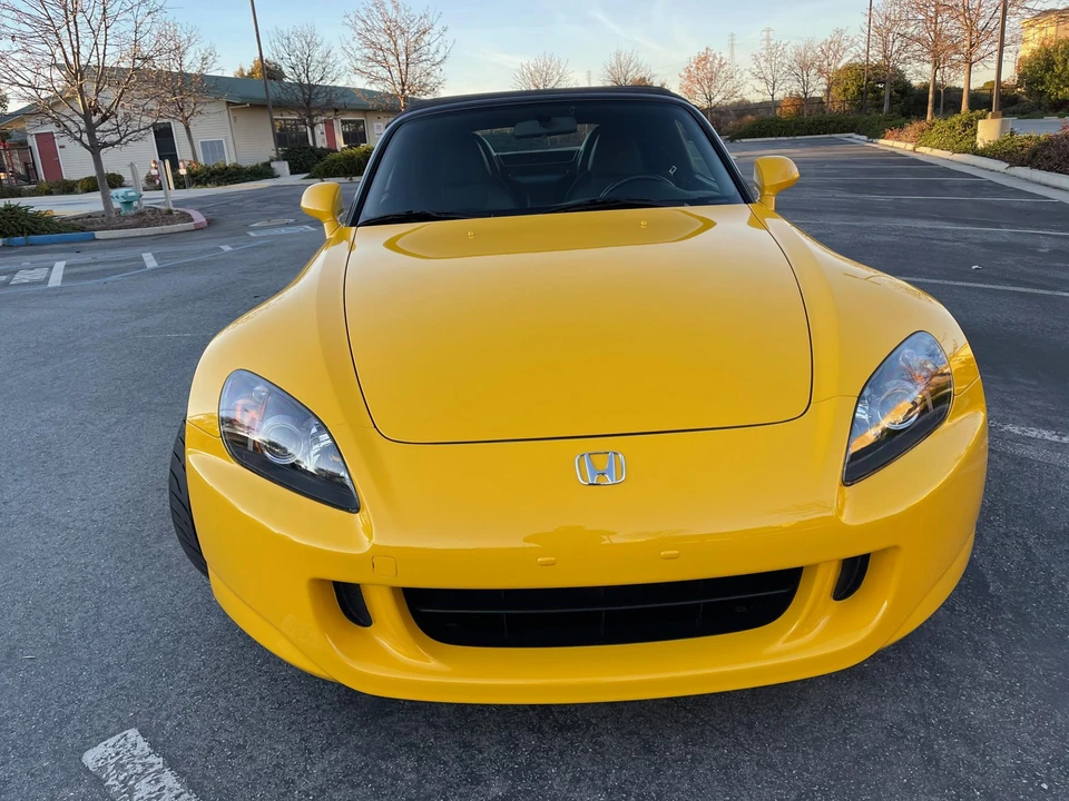 2006 Honda AP2 S2000 - Image 2 of 31