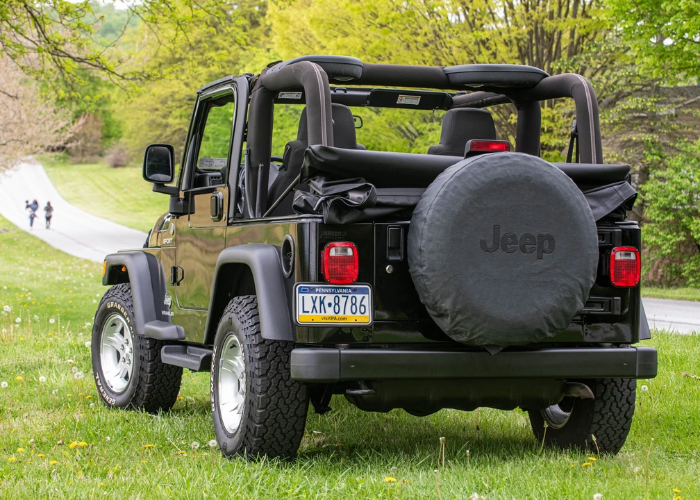 2006 Jeep TJ Wrangler - Image 15 of 31