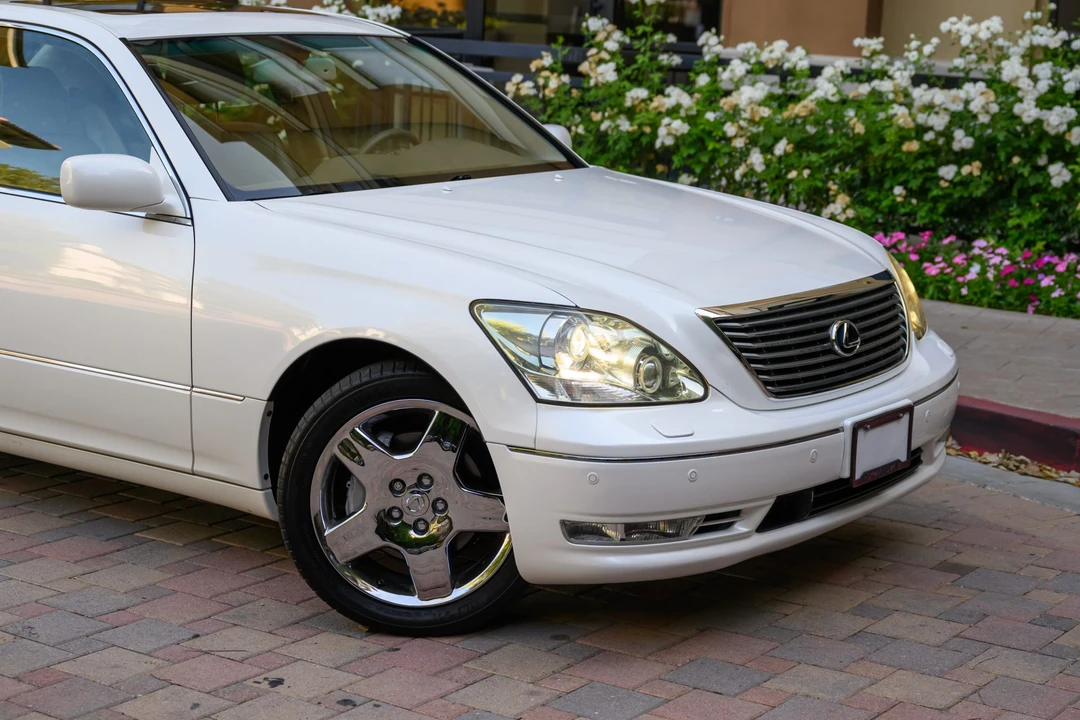 2006 Lexus LS 3rd Gen - Image 27 of 31