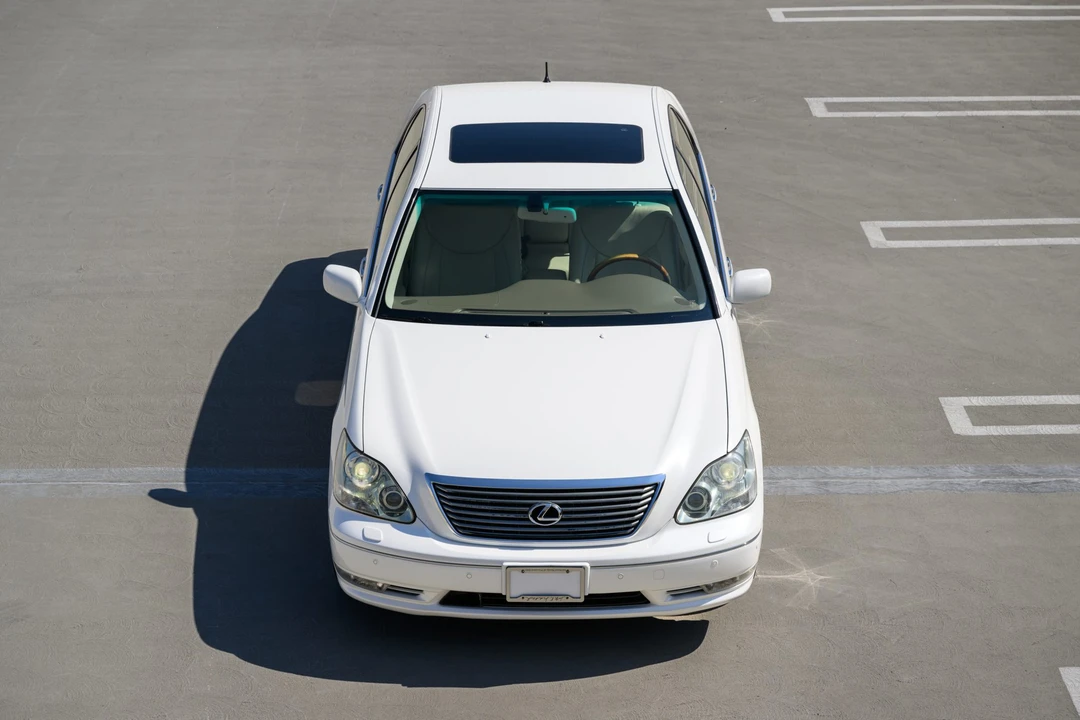 2006 Lexus LS 3rd Gen - Image 18 of 31
