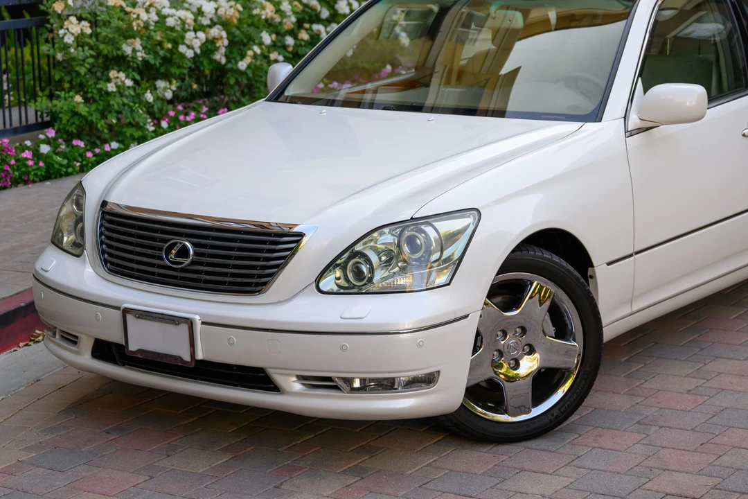 2006 Lexus LS 3rd Gen - Image 25 of 31