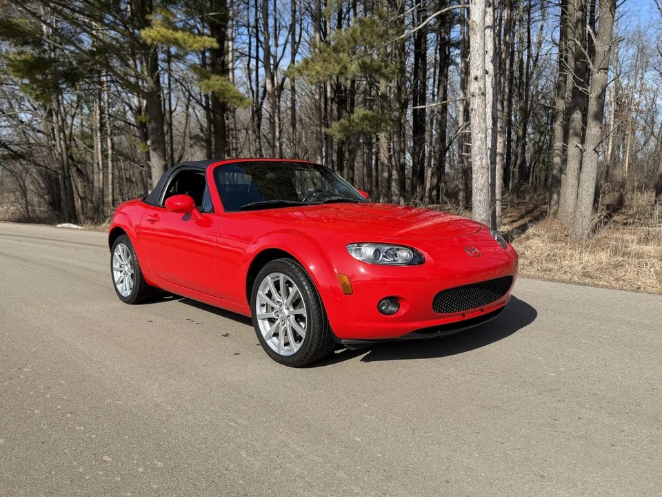 2006 Mazda NC MX-5 Miata - Image 27 of 31