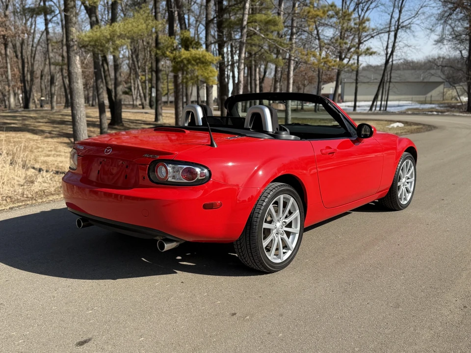 2006 Mazda NC MX-5 Miata - Image 13 of 31