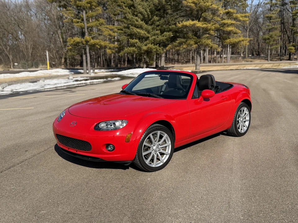 2006 Mazda NC MX-5 Miata - Image 2 of 31