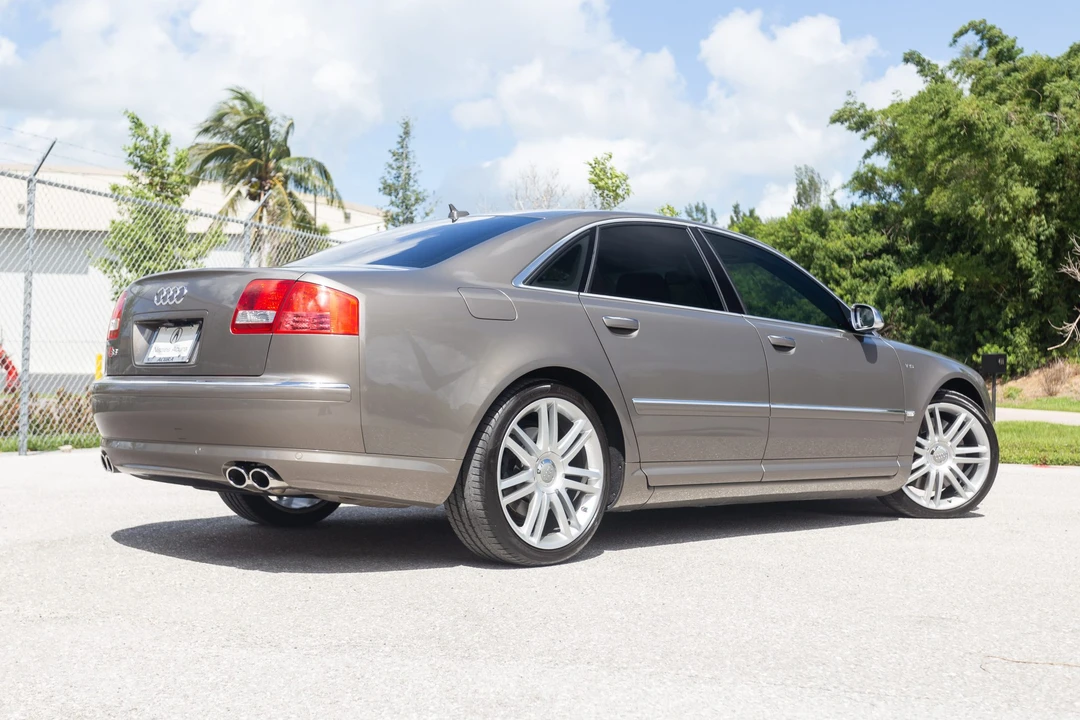 2007 Audi D3 S8 - Image 16 of 31