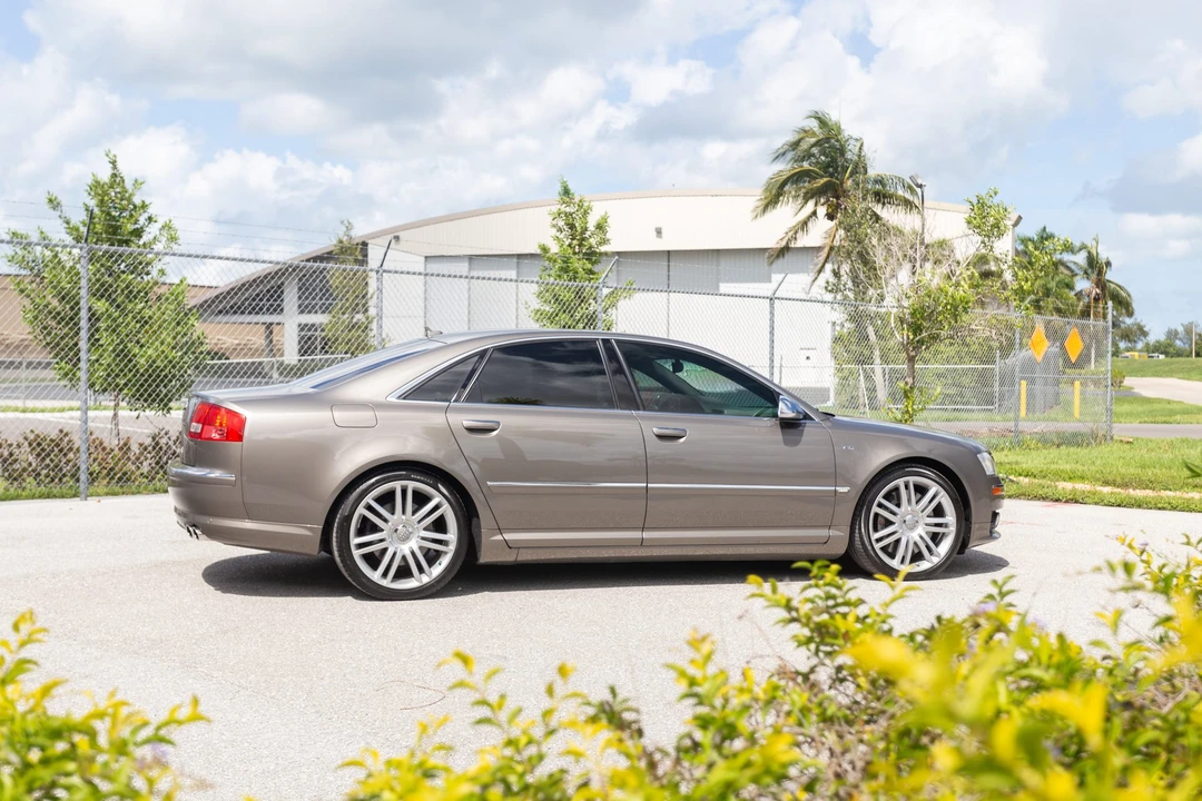 2007 Audi D3 S8 - Image 18 of 31