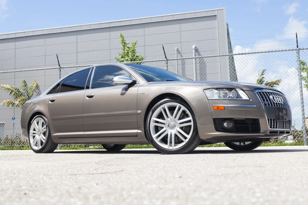 2007 Audi D3 S8 - Image 23 of 31
