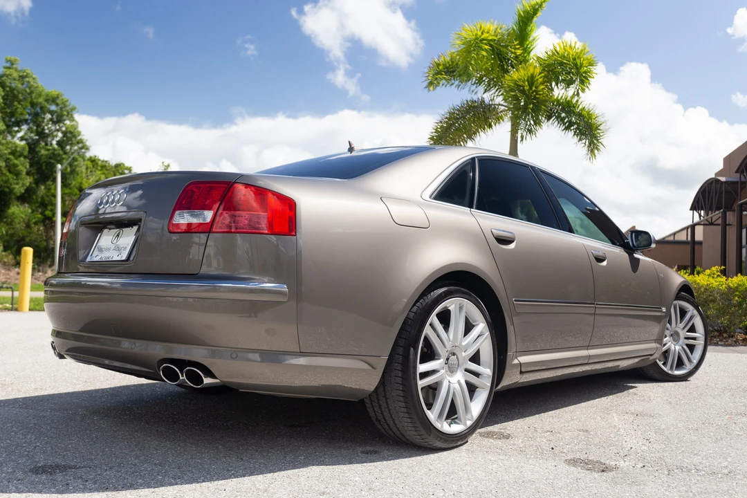 2007 Audi D3 S8 - Image 14 of 31