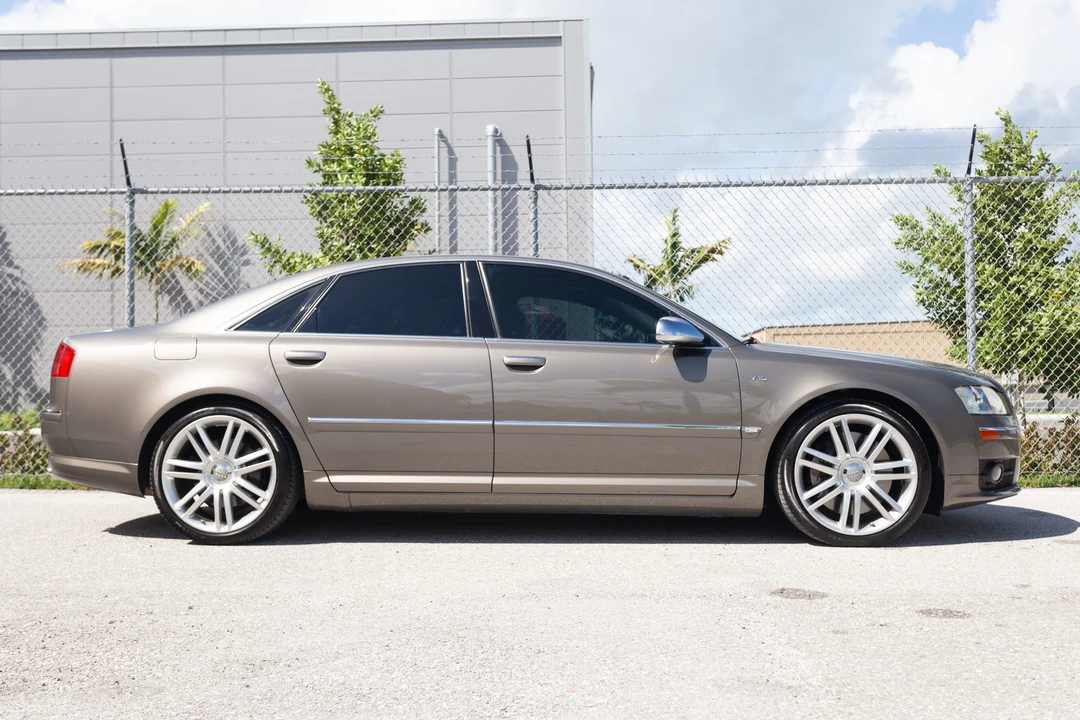 2007 Audi D3 S8 - Image 19 of 31