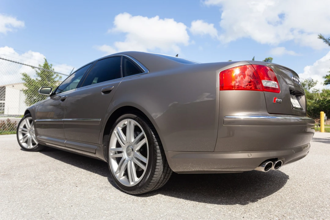 2007 Audi D3 S8 - Image 8 of 31