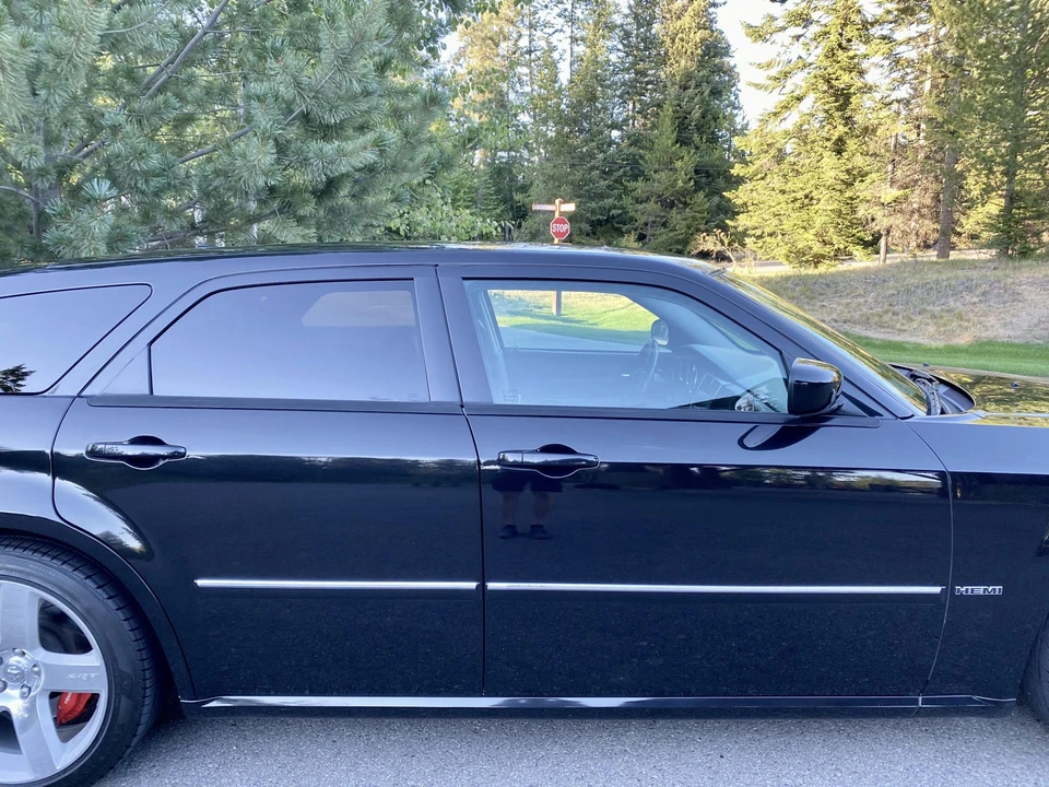 2007 Dodge Magnum SRT8 2nd Gen - Image 29 of 31
