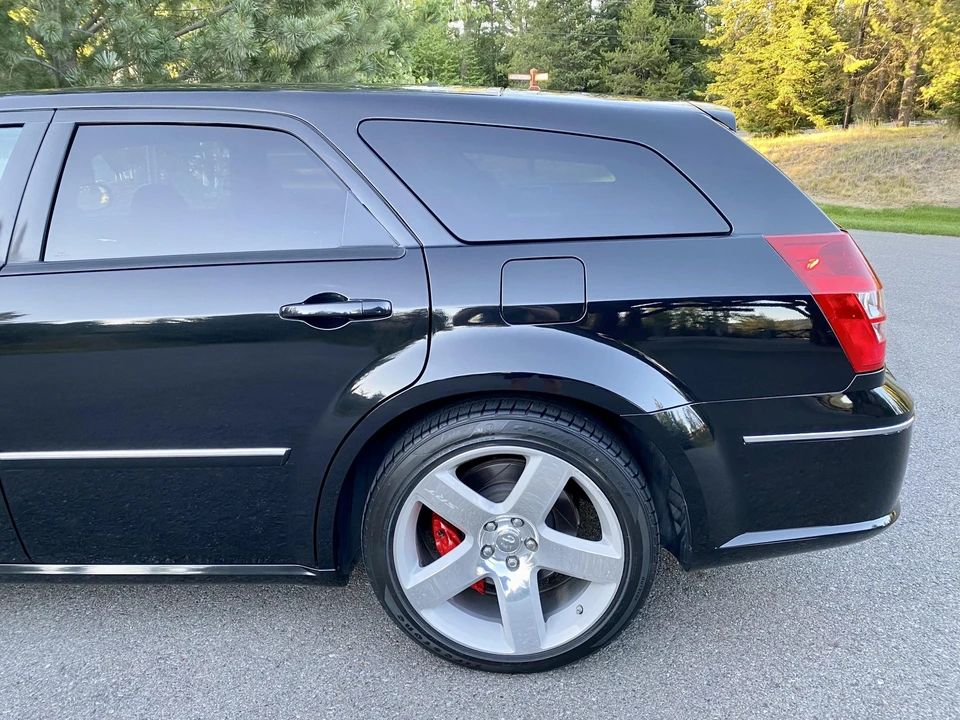 2007 Dodge Magnum SRT8 2nd Gen - Image 21 of 31