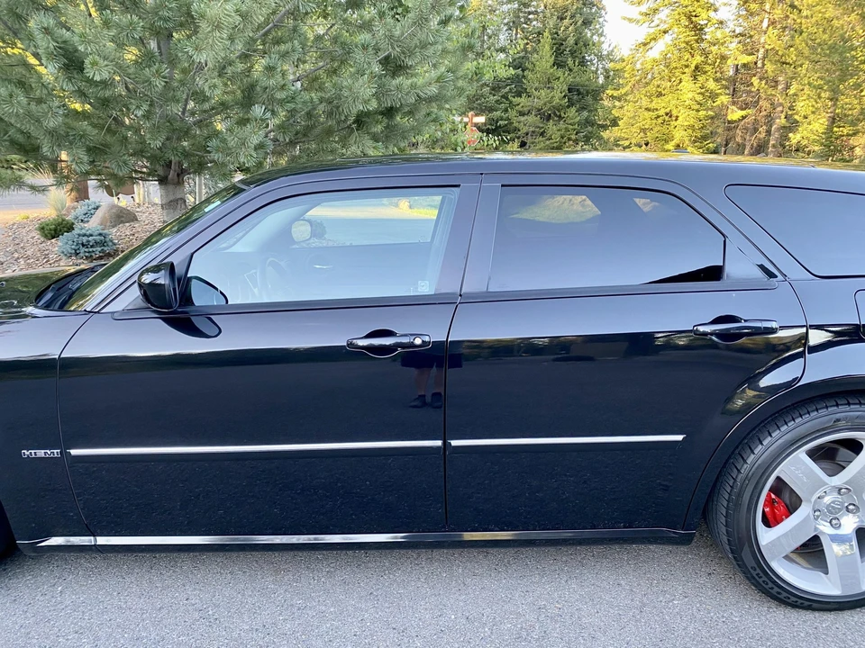 2007 Dodge Magnum SRT8 2nd Gen - Image 20 of 31
