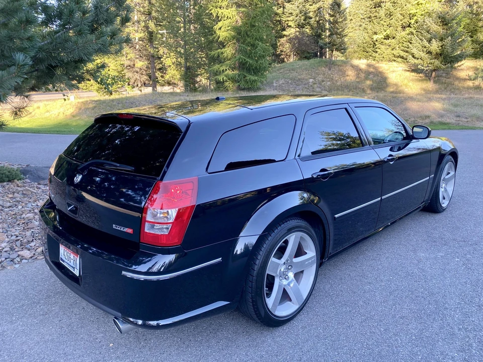 2007 Dodge Magnum SRT8 2nd Gen - Image 8 of 31