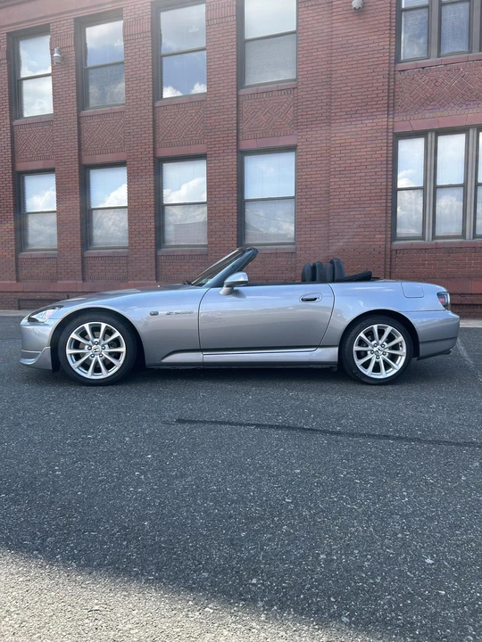 2007 Honda AP2 S2000 - Image 2 of 31