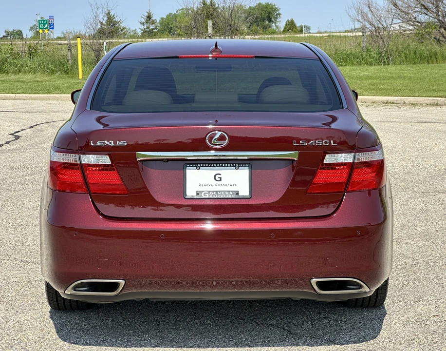 2007 Lexus LS 4th Gen - Image 12 of 31