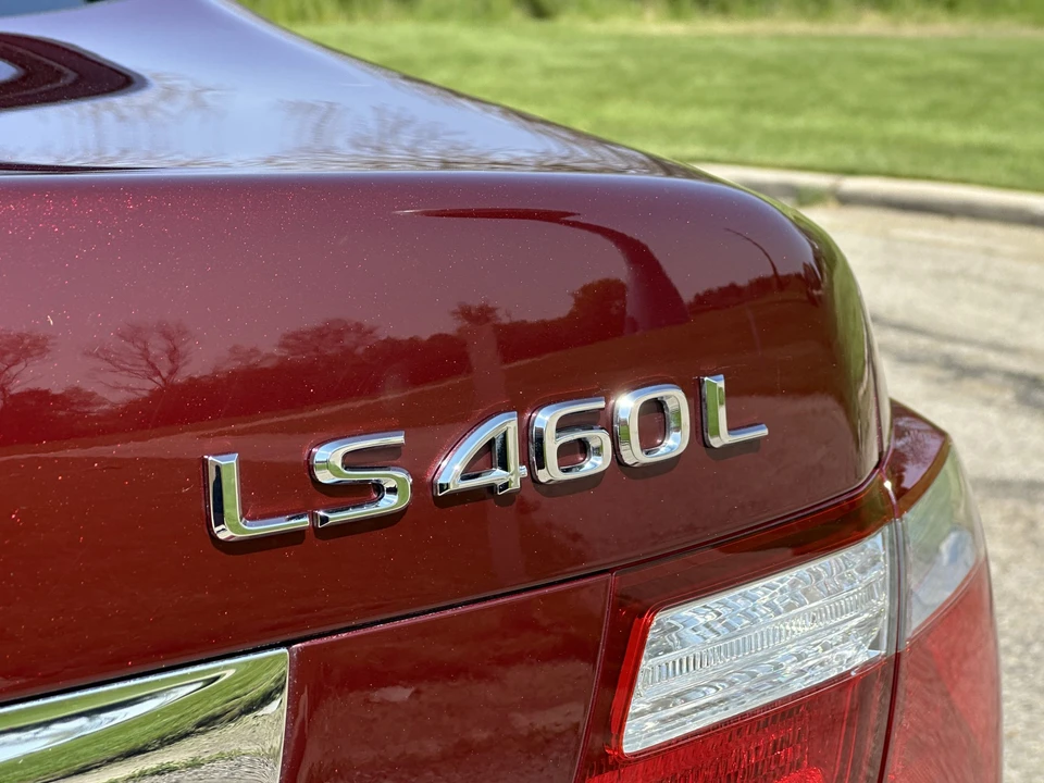 2007 Lexus LS 4th Gen - Image 29 of 31