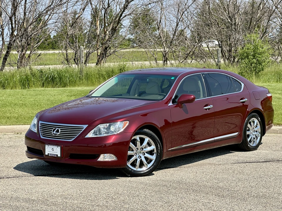 2007 Lexus LS 4th Gen - Image 3 of 31