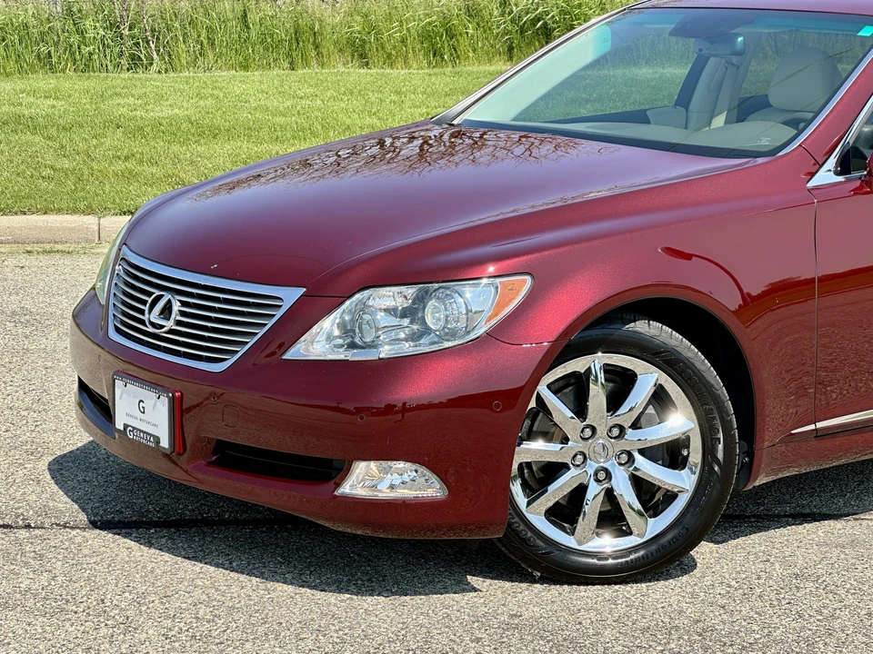 2007 Lexus LS 4th Gen - Image 17 of 31