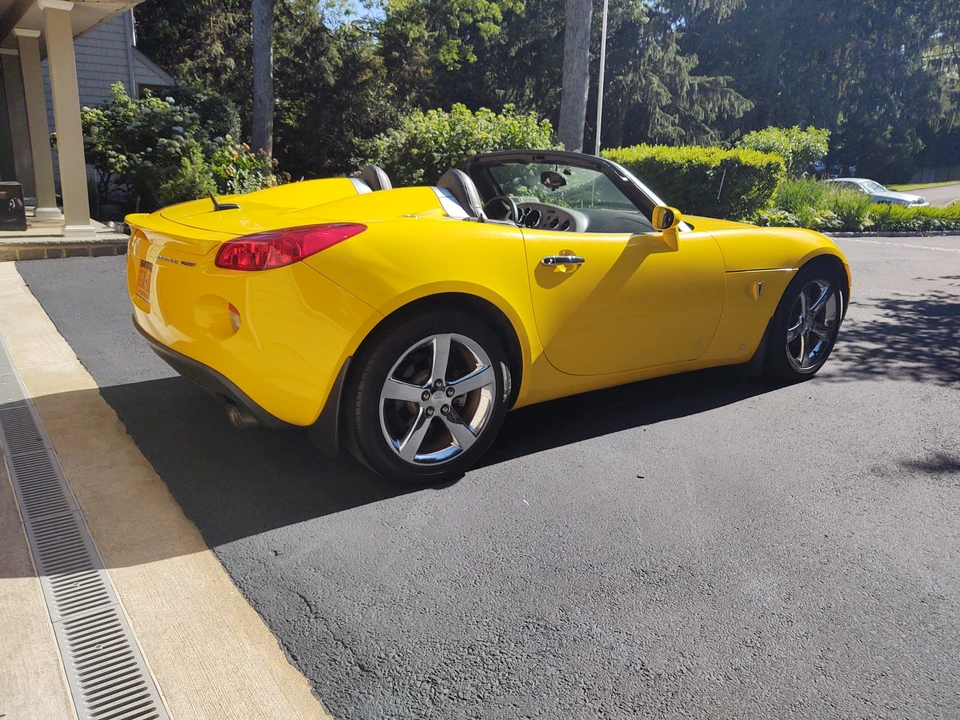 2007 Pontiac Solstice GXP - Image 7 of 31