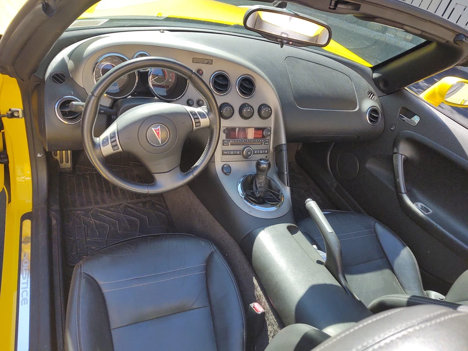 2007 Pontiac Solstice GXP - Image 23 of 31