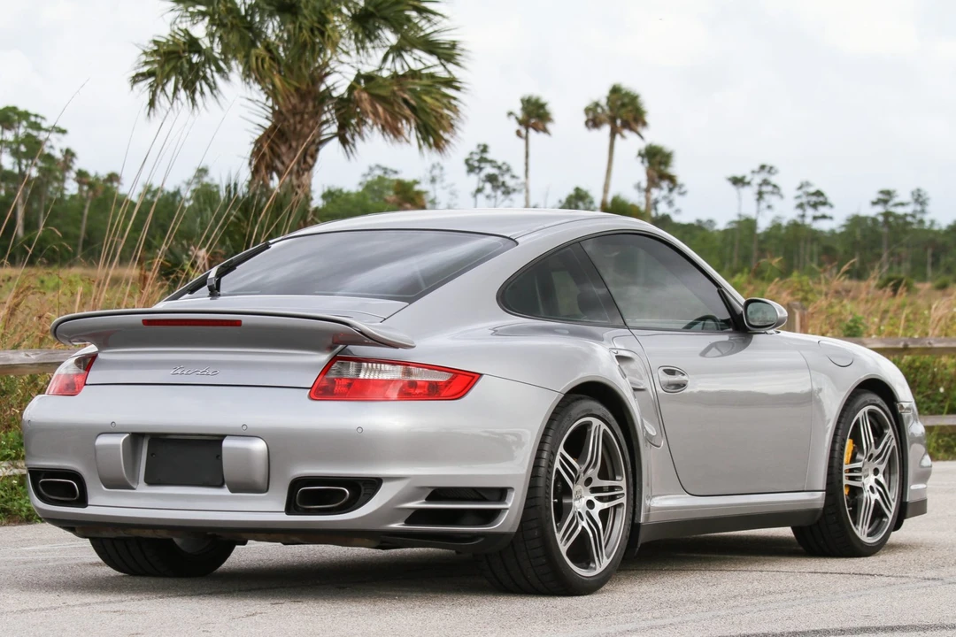 2007 Porsche 997 Turbo - Image 9 of 31