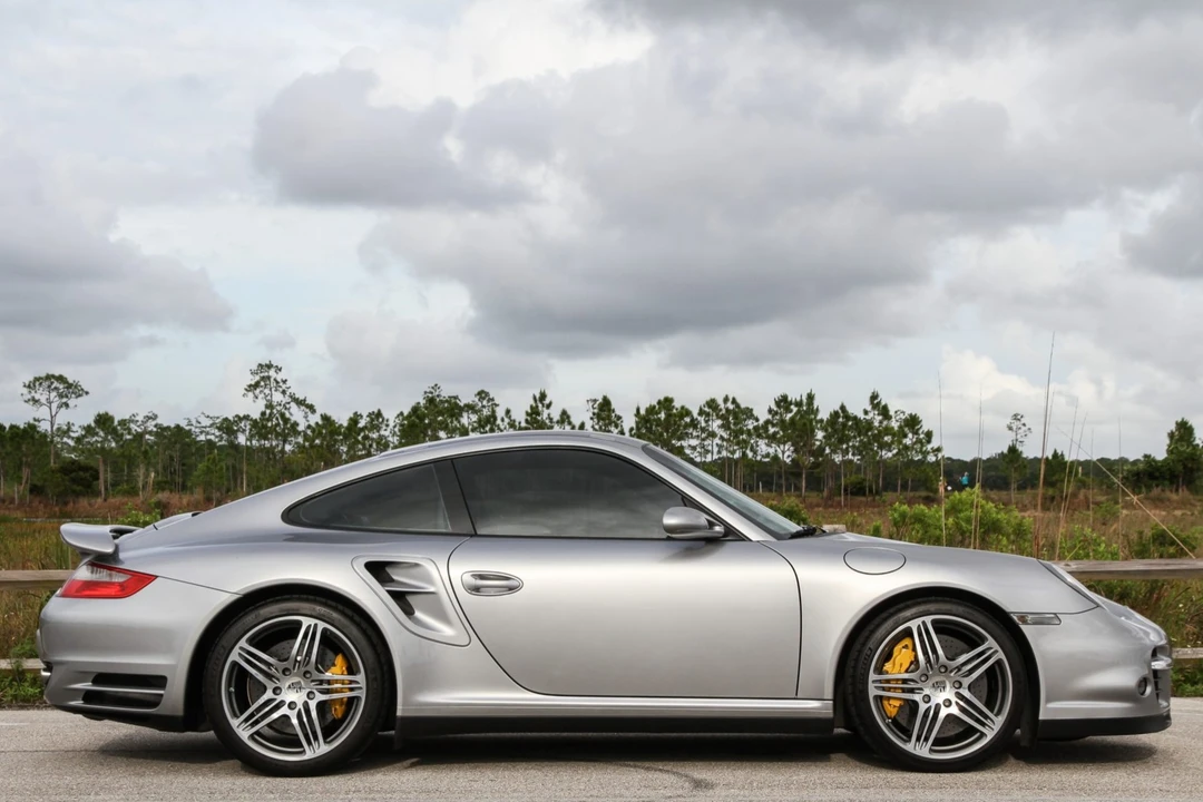 2007 Porsche 997 Turbo - Image 11 of 31