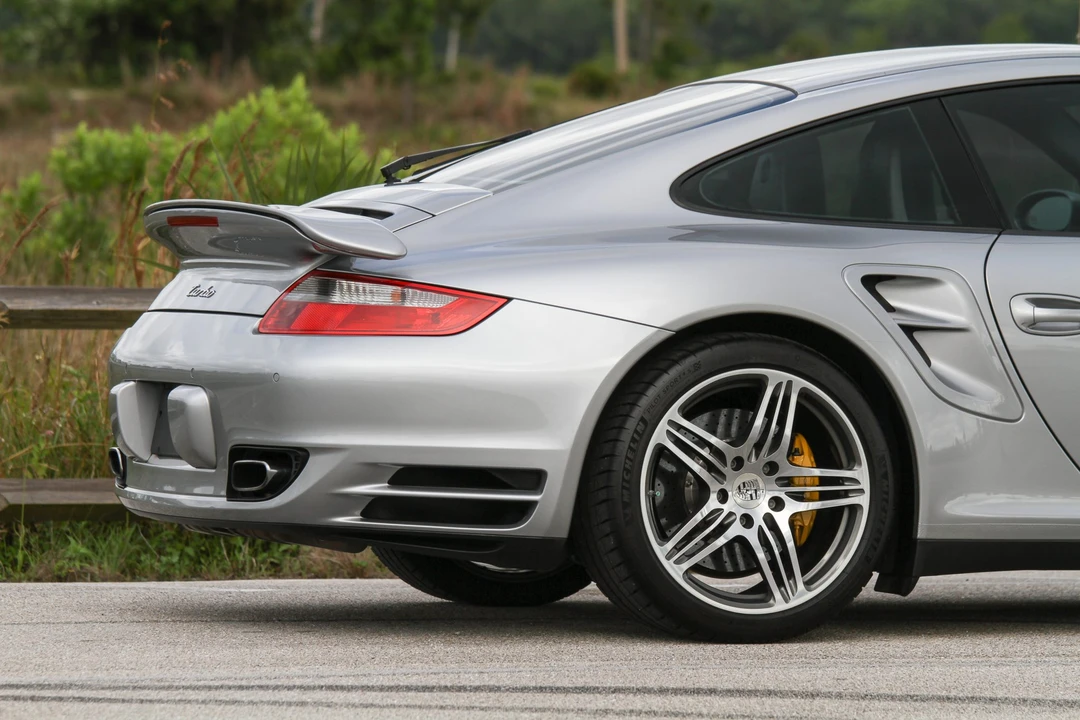 2007 Porsche 997 Turbo - Image 29 of 31