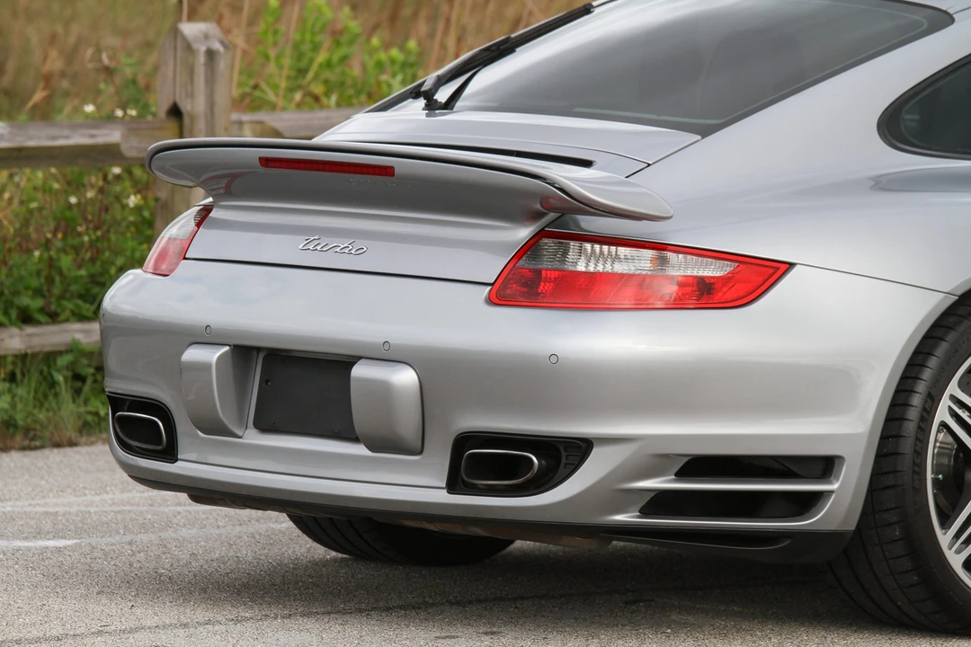 2007 Porsche 997 Turbo - Image 24 of 31