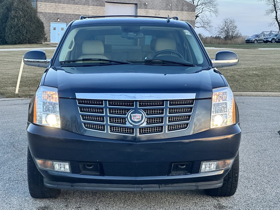 2008 Cadillac Escalade & EXT 3rd Gen - Image 9 of 31