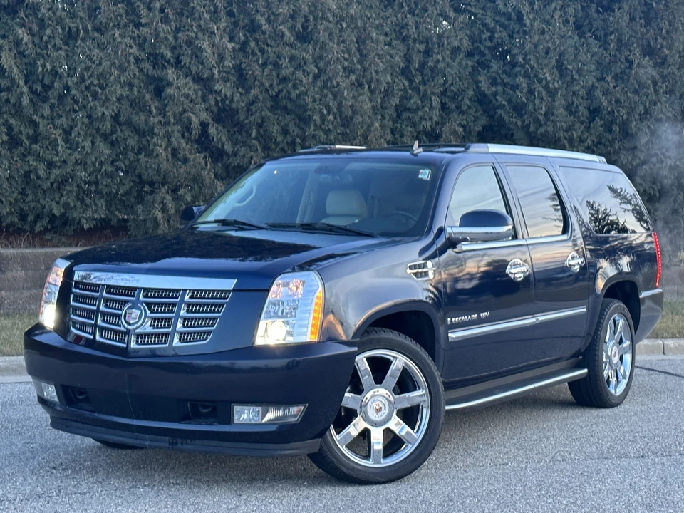 2008 Cadillac Escalade & EXT 3rd Gen - Image 8 of 31