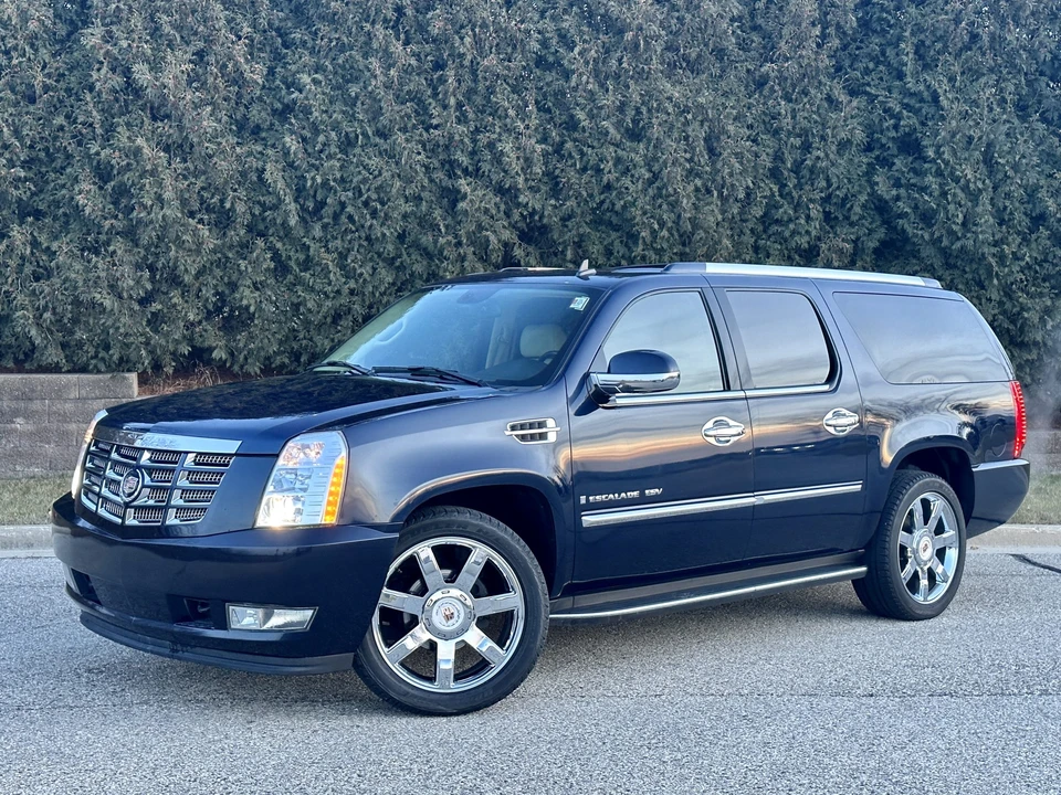 2008 Cadillac Escalade & EXT 3rd Gen - Image 6 of 31