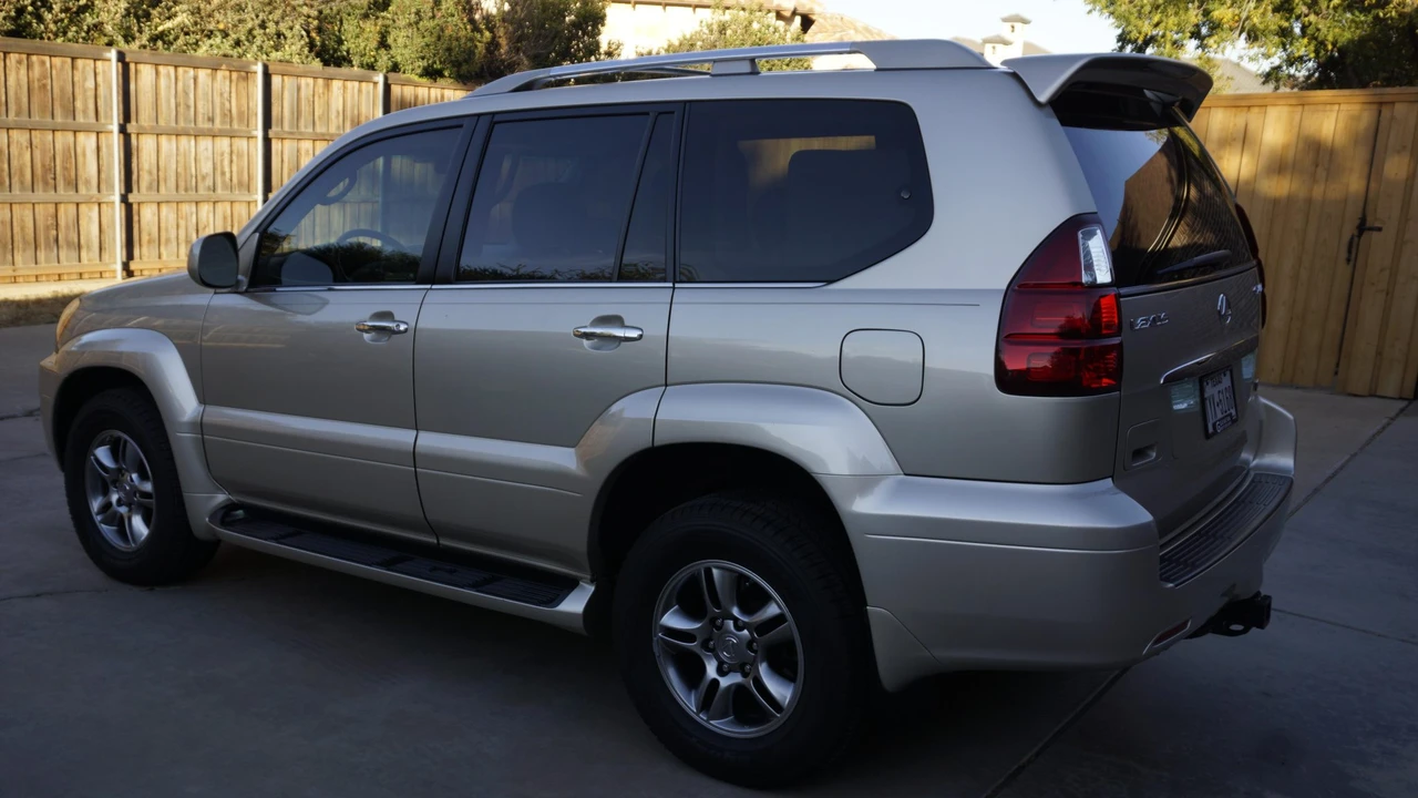 2008 Lexus GX 1st Gen - Image 12 of 31