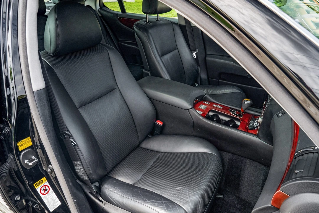 2008 Lexus LS 4th Gen - Image 31 of 31