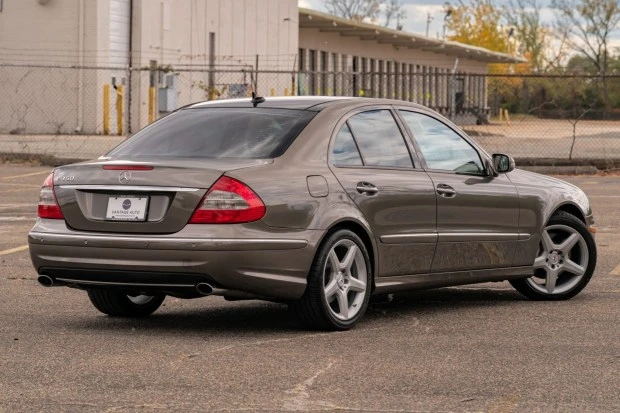 2009 Mercedes-Benz W211 E-Class - Image 2 of 8