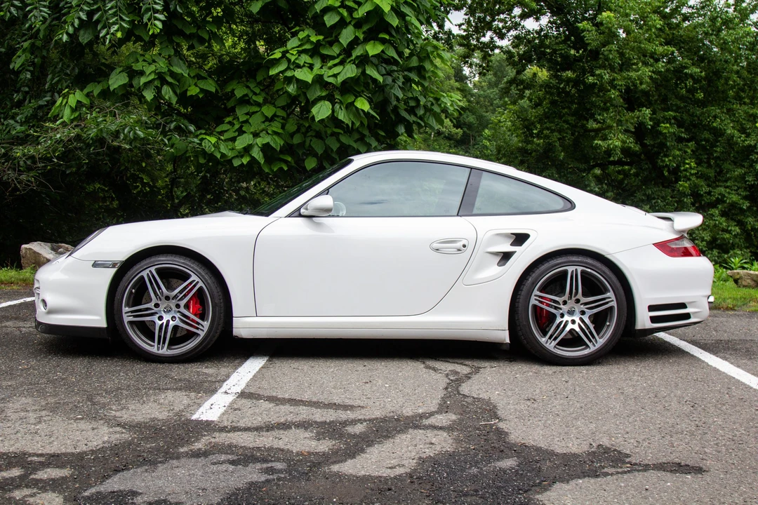 2009 Porsche 997 Turbo - Image 8 of 31