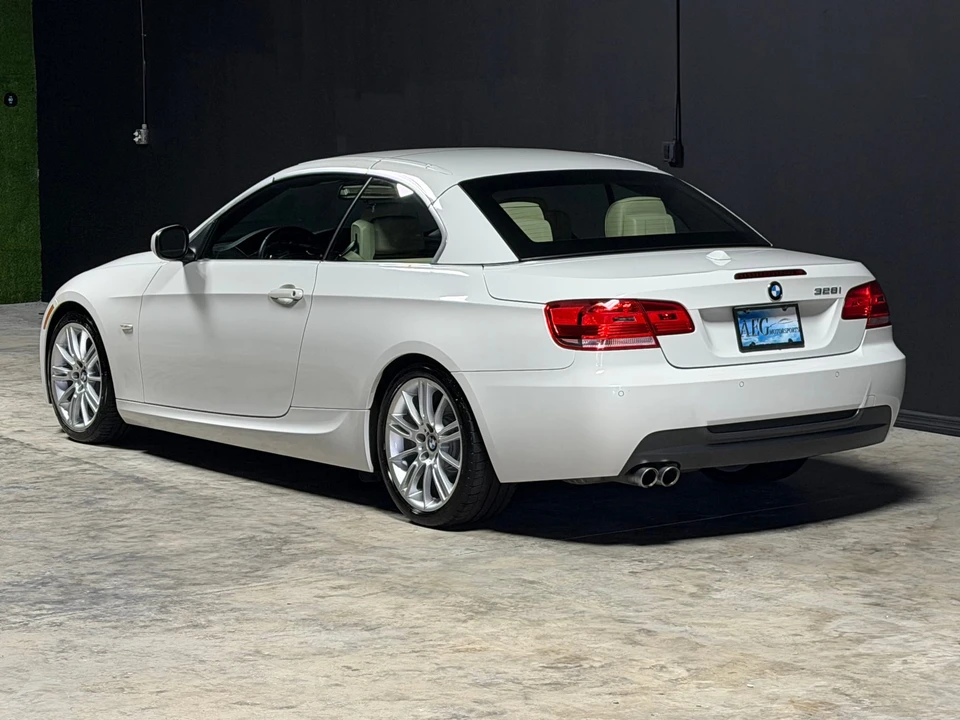 2010 BMW E93 3 Series Convertible - Image 12 of 31