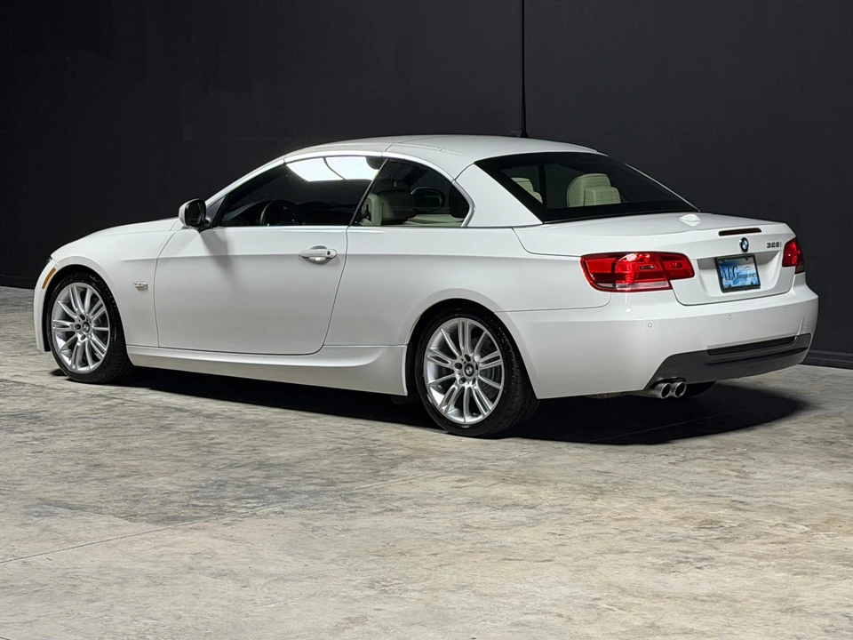 2010 BMW E93 3 Series Convertible - Image 11 of 31