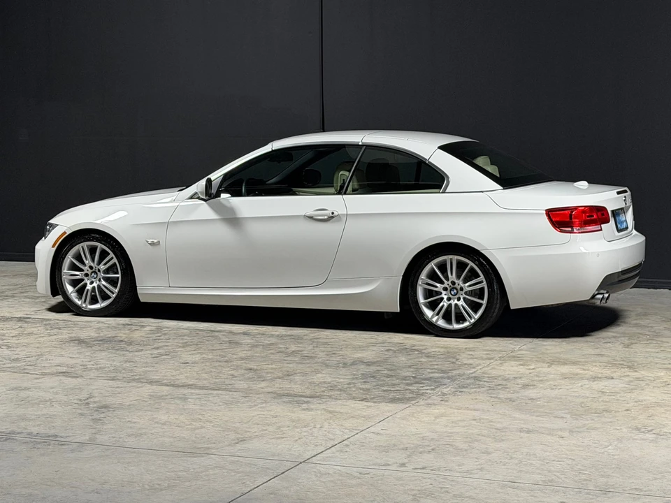 2010 BMW E93 3 Series Convertible - Image 8 of 31